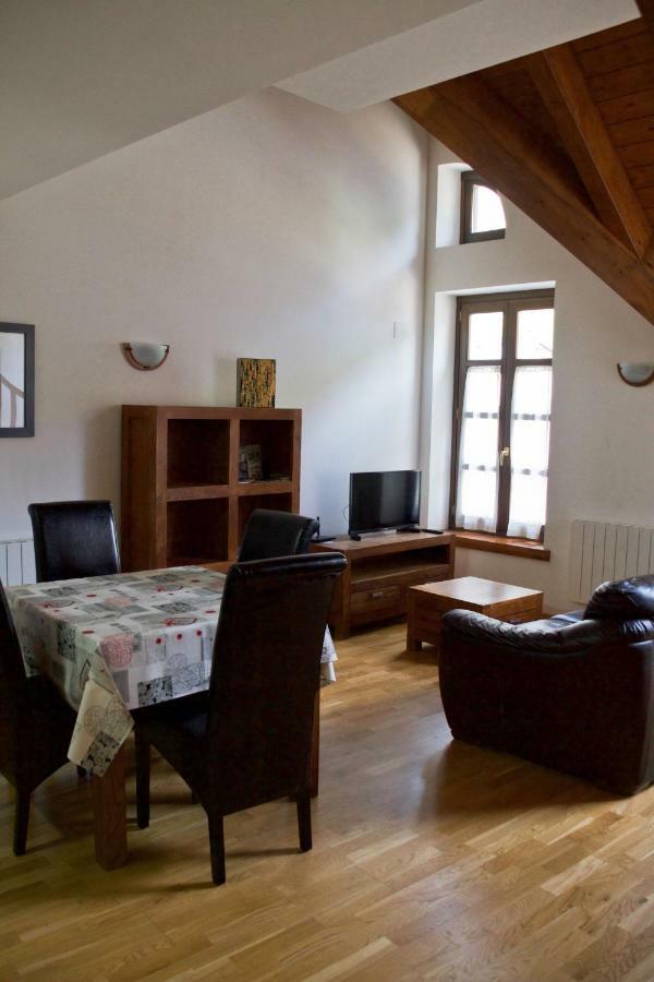 Cau D Aneu Duplex En El Centro D Esterri D Aneu エステリ・ダネウ エクステリア 写真