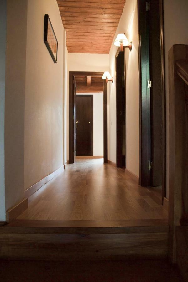 Cau D Aneu Duplex En El Centro D Esterri D Aneu エステリ・ダネウ エクステリア 写真