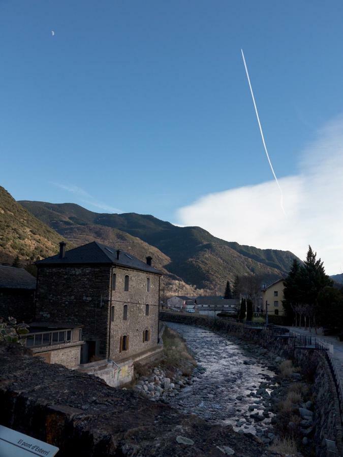 Cau D Aneu Duplex En El Centro D Esterri D Aneu エステリ・ダネウ エクステリア 写真